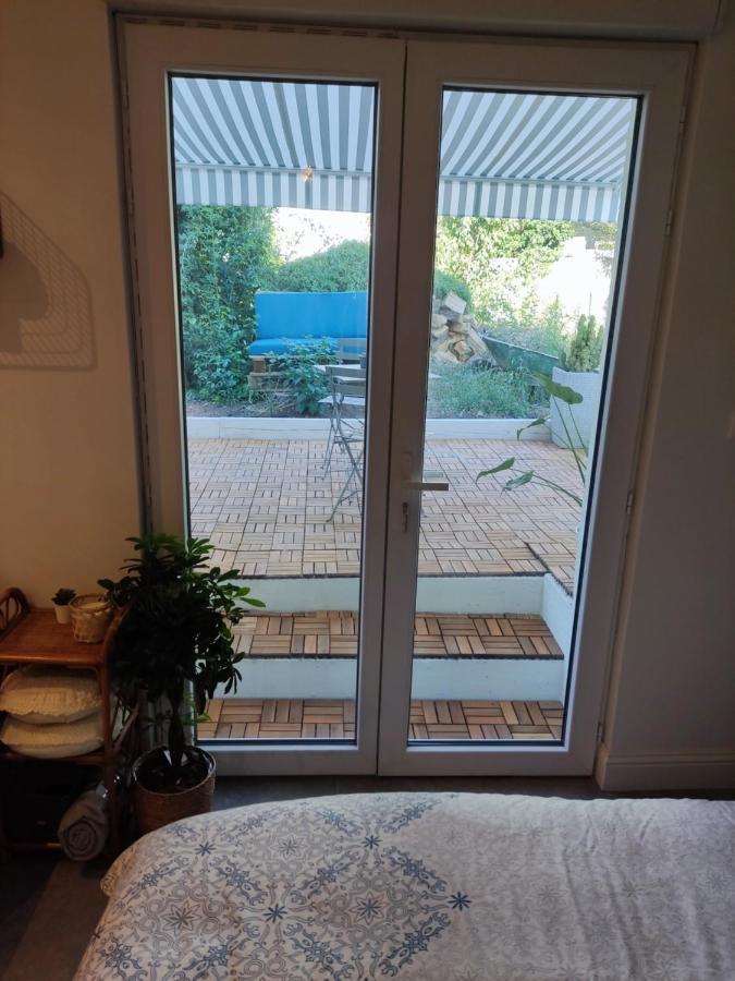 Superbe Appartement Avec Jacuzzi Avec Jardin Prive Лион Екстериор снимка